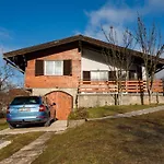 Vikend Kuca Planinski Raj *