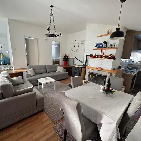 Vikend Kuca Planinski Raj *