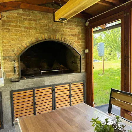 Vikend Kuca Planinski Raj Holiday home Pale