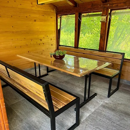 Vikend Kuca Planinski Raj