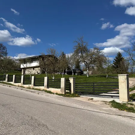 Vikend Kuca Planinski Raj Ferienhaus Pale